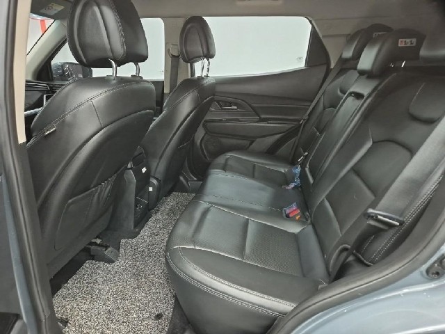 6091002157R12.jpg