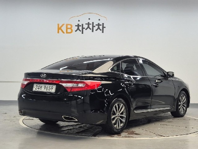 6091501661R3.jpg