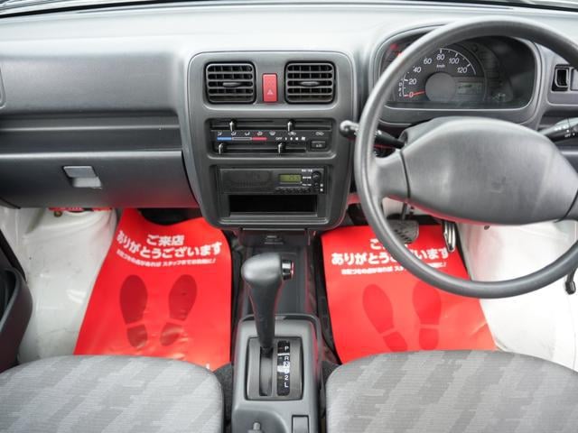 0801991A30251115W00106.jpg