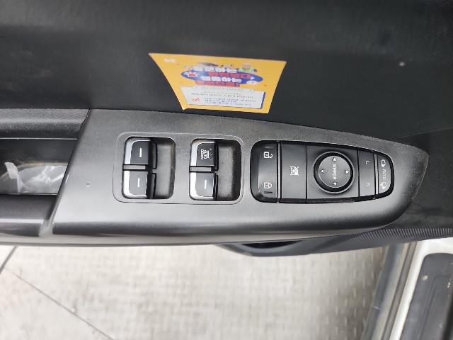 lotterental_103410699_dfemv_2.jpg