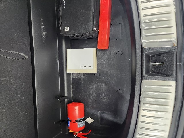 lotterental_093318908_Sw1zn_6.jpg