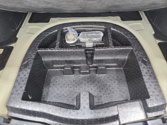 lotterental_111041767_UspFa_7.jpg
