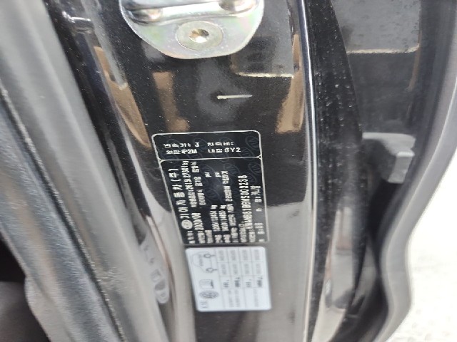 lotterental_131142593_mbbxb_8.jpg