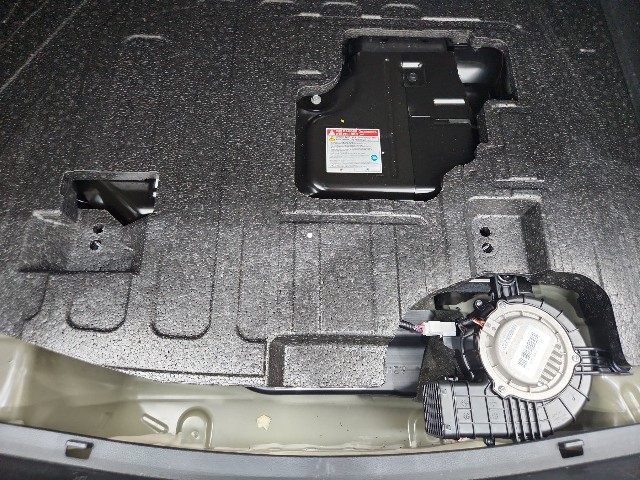 lotterental_163245642_5P00b_8.jpg