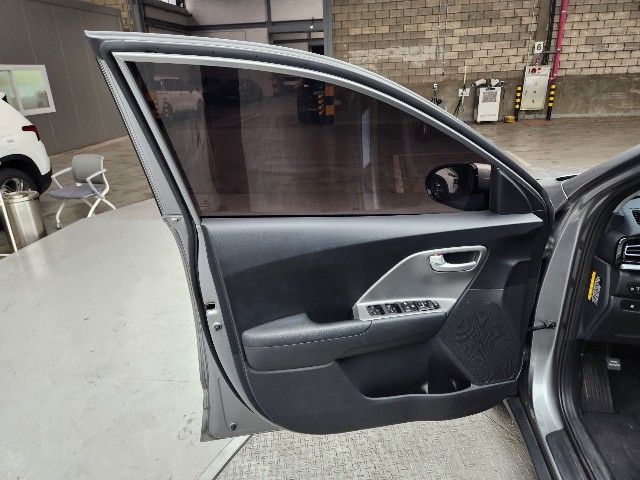 lotterental_211458800_gVTh5_2.jpg
