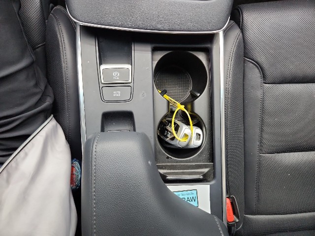 lotterental_09502353_4rNhQ_10.jpg