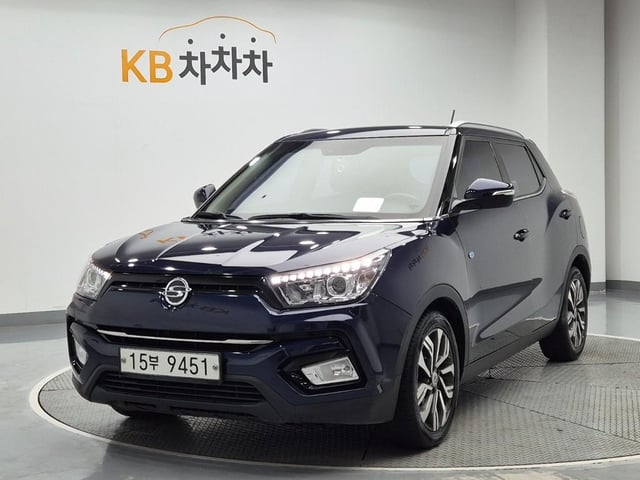 6051000877R1.jpg