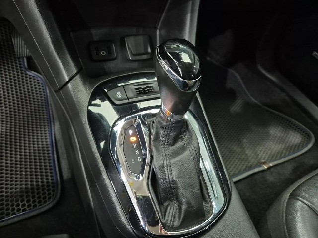 6051002268R8.jpg