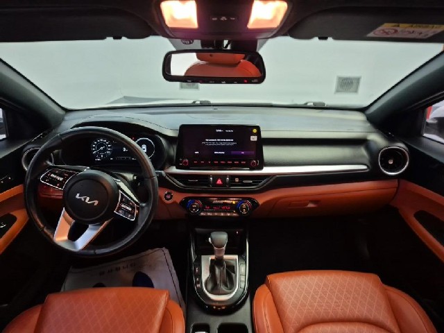 6051501932R7.jpg