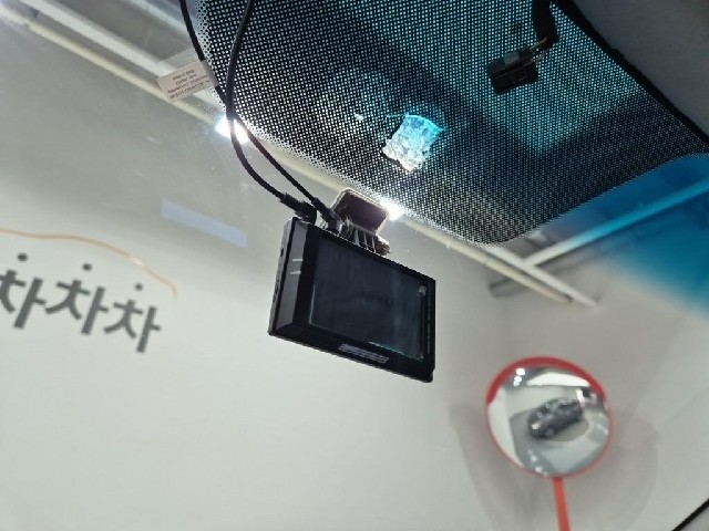 6051001504R16.jpg