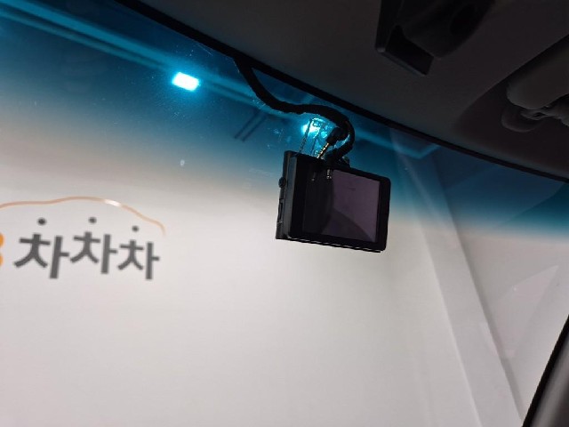 6081002166R16.jpg