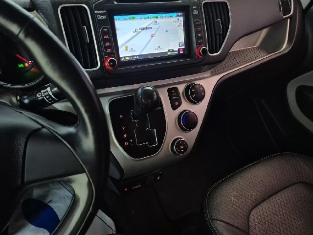 6071500012R10.jpg