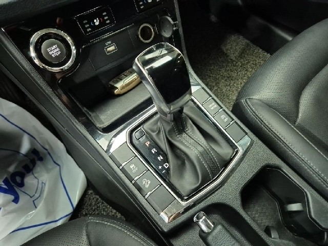 6091001598R8.jpg