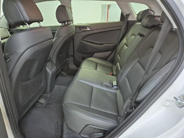 6091501363R12.jpg