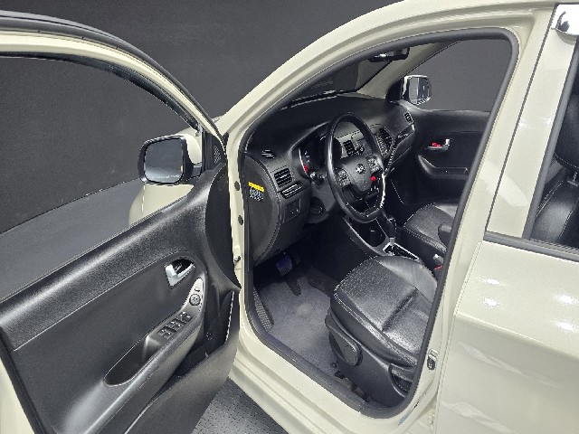 70d366d6e94094c38a89b67f3b5b5358.jpeg