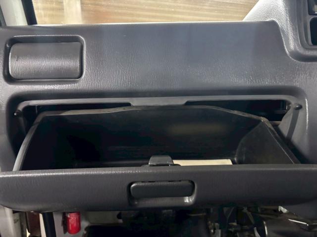 dca5b15659f839302f91db0a78a7a310.jpeg