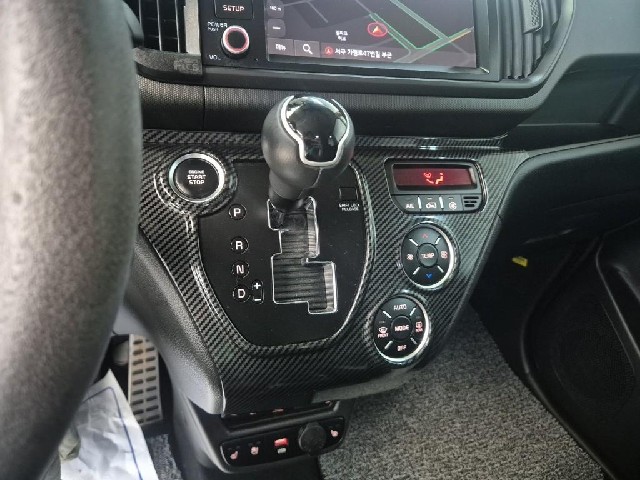 6051501224R8.jpg