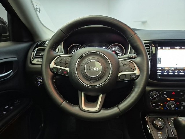 6051501482R9.jpg