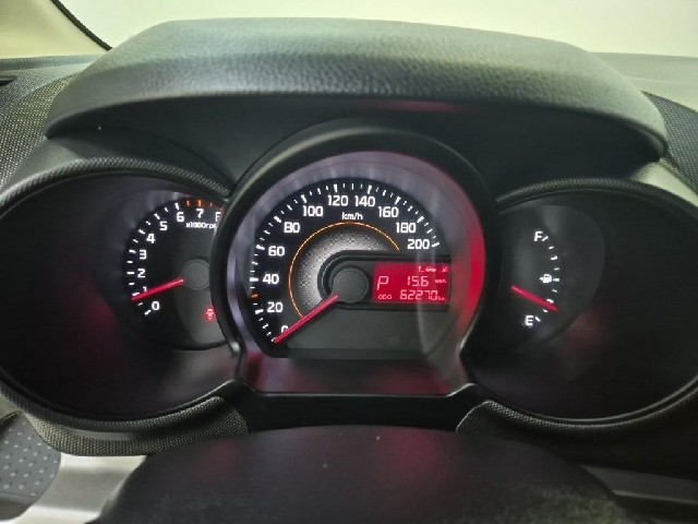 6051501762R6.jpg