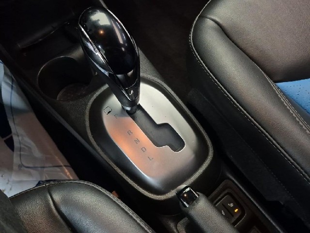 6051002083R8.jpg