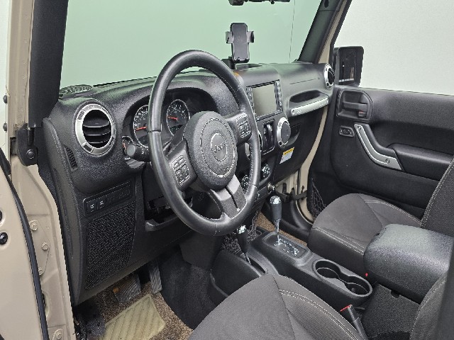 67068fd0aba5376eb423313ef618bcef.jpeg
