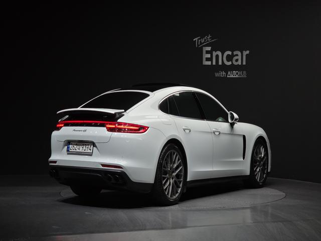 ecadae8dea7c73fc45f915e52db5215a.jpeg