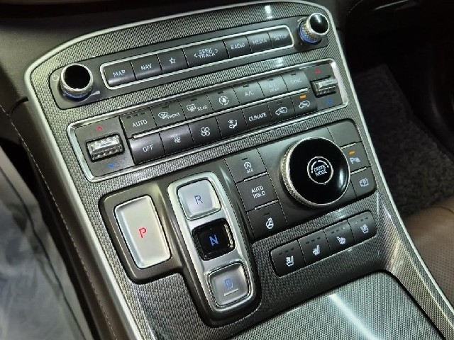 6061500418R8.jpg