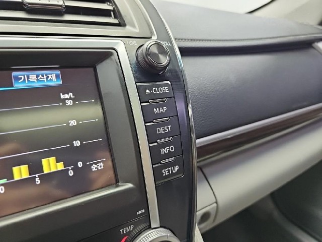 8ea584722c4887c8e96dea8058bf6dbf.jpeg