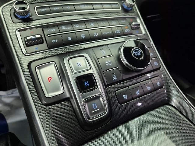 6061000256R8.jpg