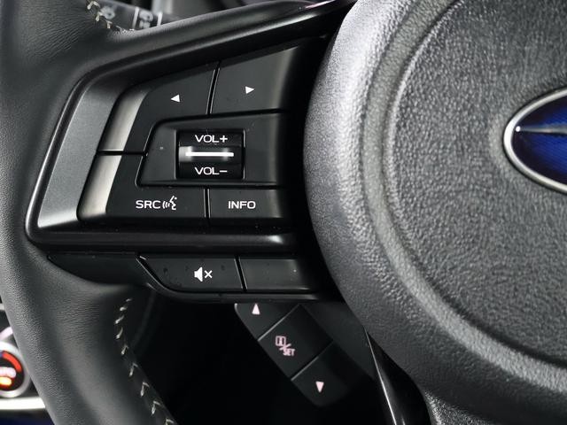 0570697A30261009W00611.jpg