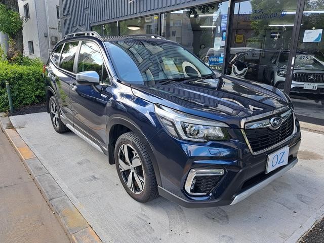 9570899A30261015W00205.jpg