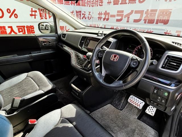 0802583A30261015W00112.jpg