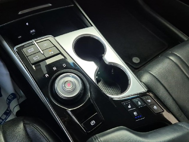 6091000377R8.jpg