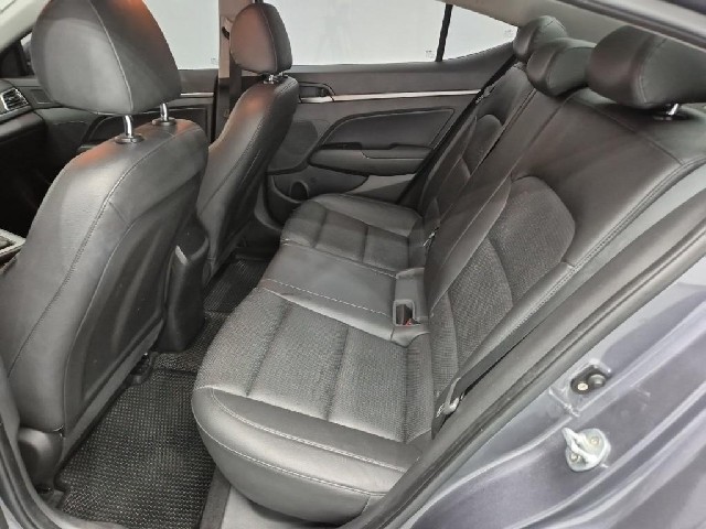 6081501990R12.jpg