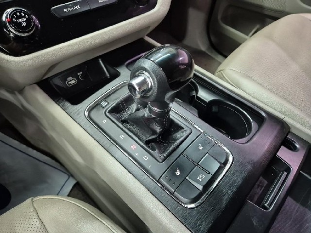 6091000489R8.jpg