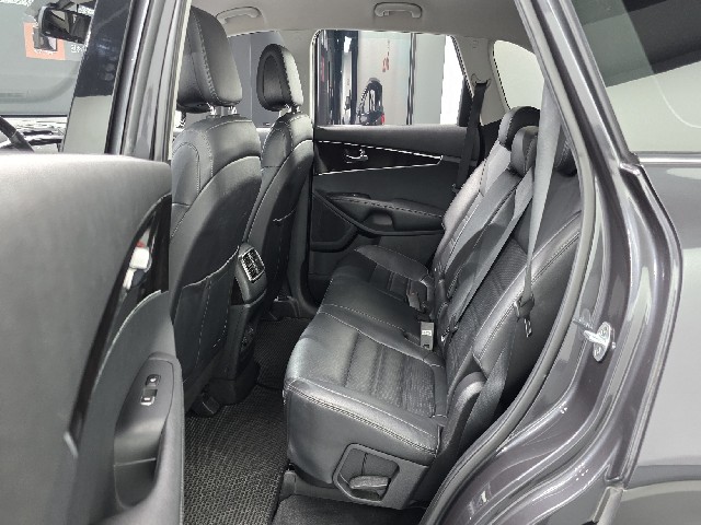 fc05a9dbd078848304dd5eb75e498f96.jpeg