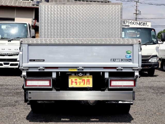 3367b3789b8cf37aa1b74e2cc9e1ac4d.jpeg