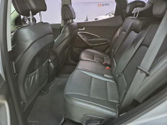 6091500233R12.jpg