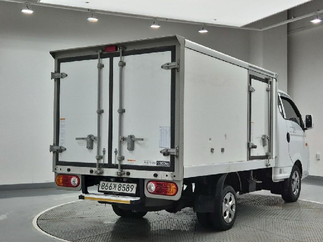 6091000578R3.jpg