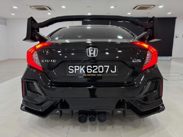 b97ff1055fc156862e043749c344e6c8.jpeg