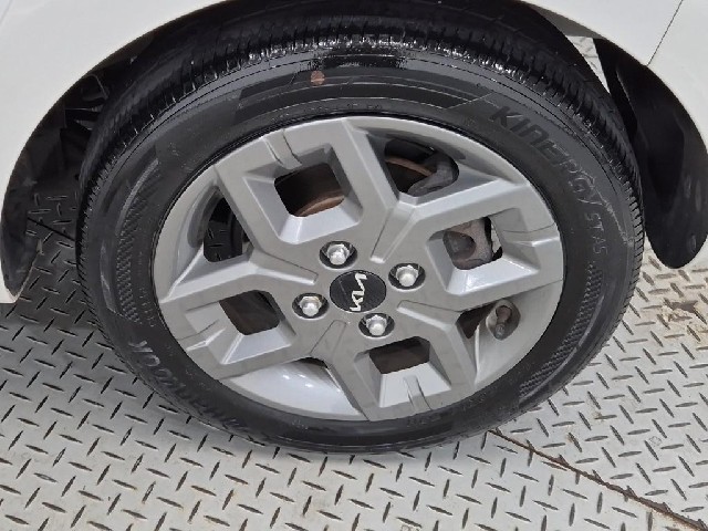 6091001131R20.jpg