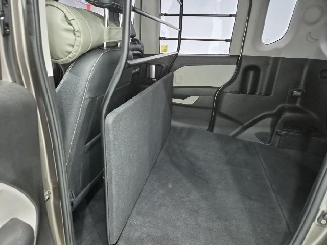 6091001220R12.jpg