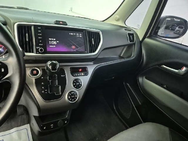 6091500917R10.jpg