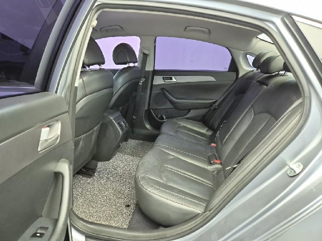 6091500831R12.jpg