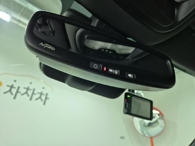 6101000192R16.jpg
