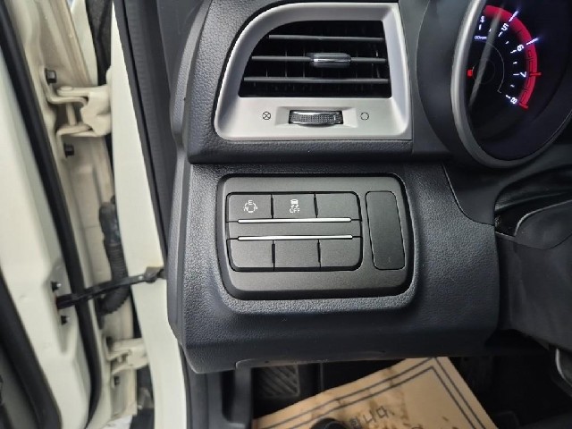 6101500132R17.jpg