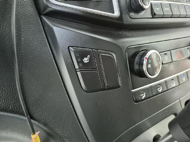6091501587R14.jpg
