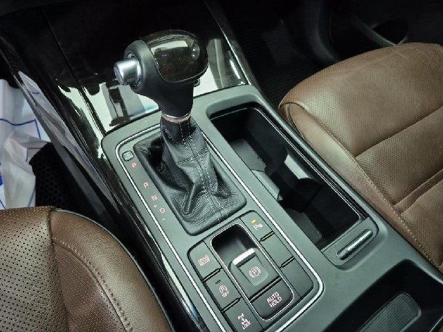 6101000156R8.jpg