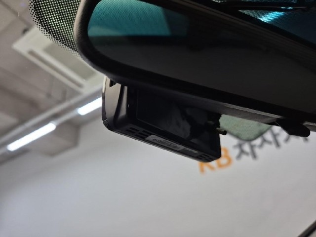 6091501429R15.jpg