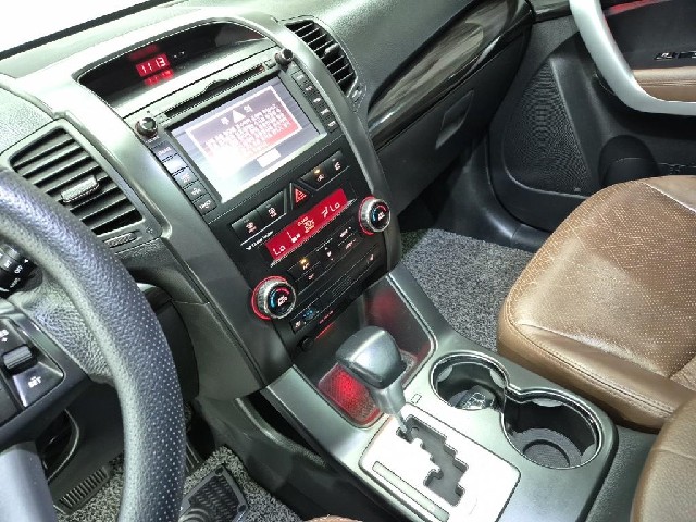 6081000024R10.jpg